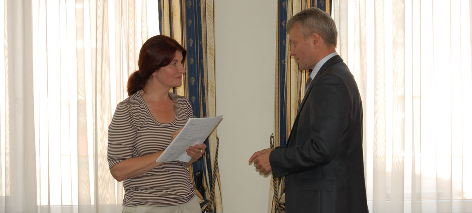 Михаил Федотов с участницей семинара